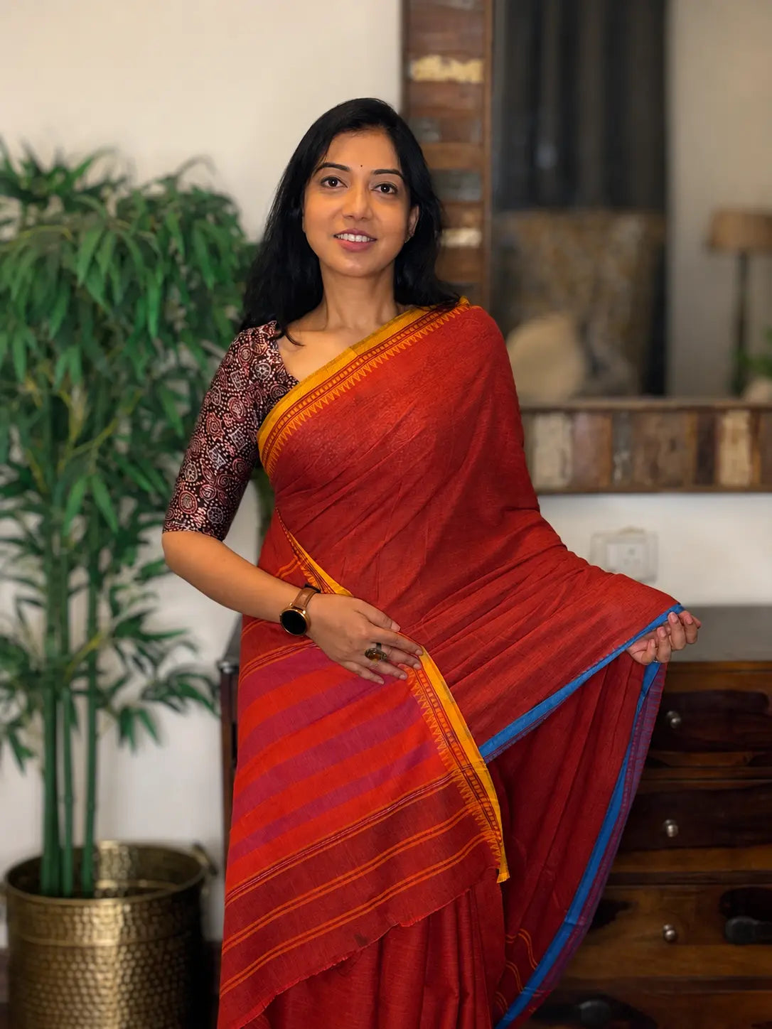 Handwoven Dhaniakhali – Kumkum