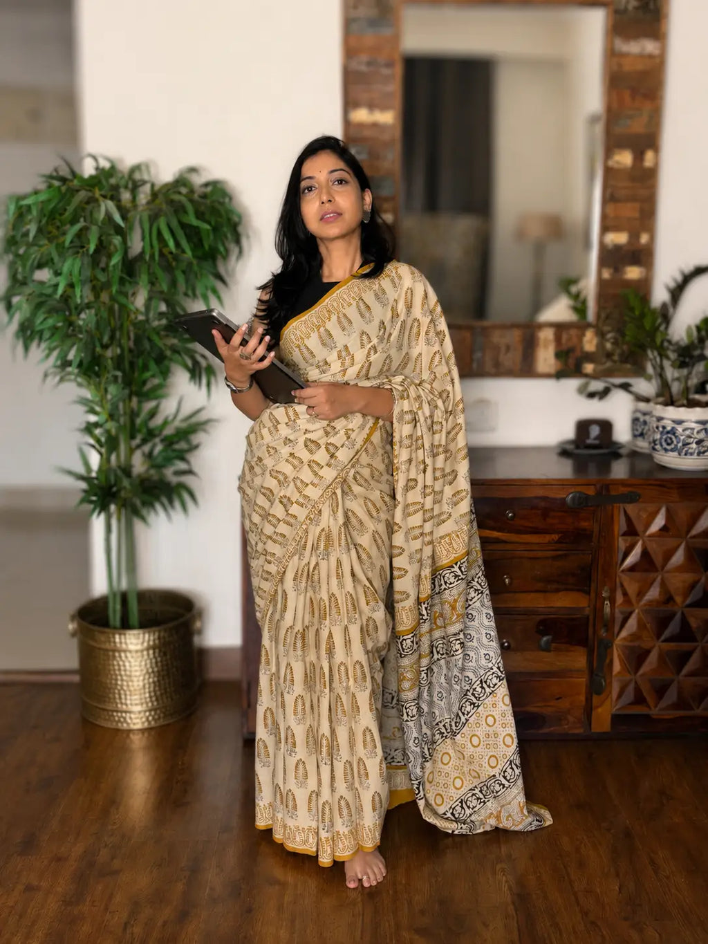 Hand-block Cotton Saree – Golden Muse