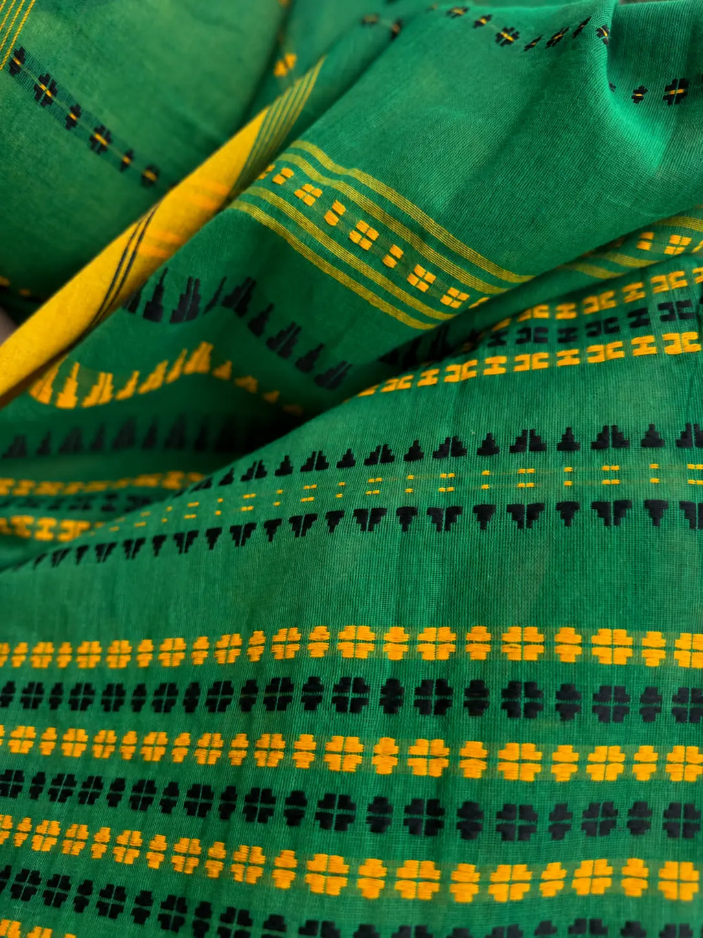 Handwoven Begampuri – Banani