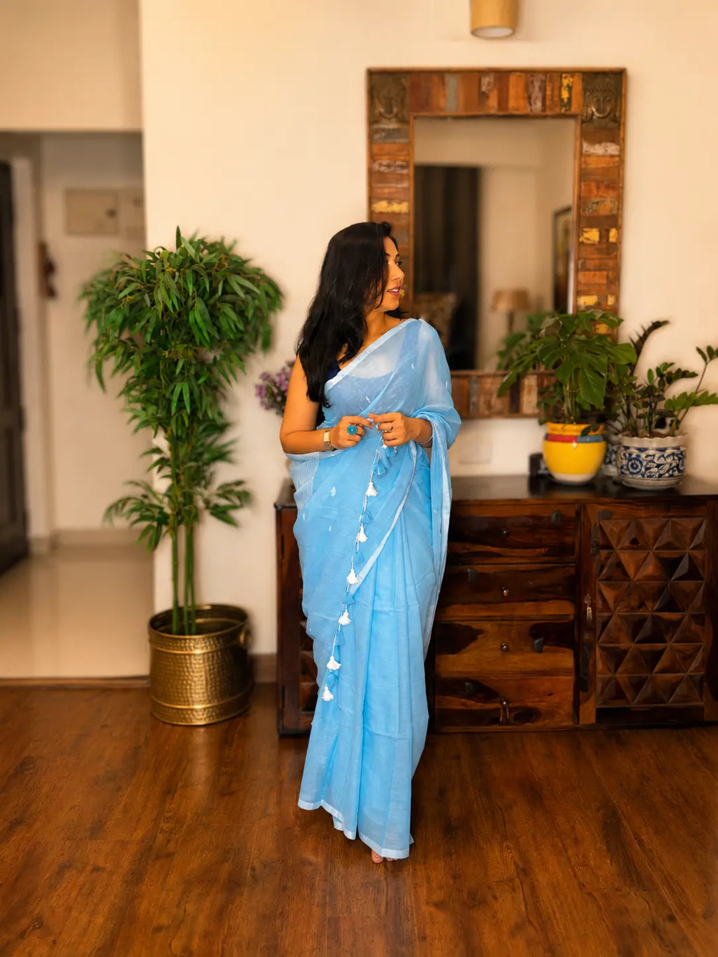 Handwoven Cotton Jamdani Saree – Aakashlina