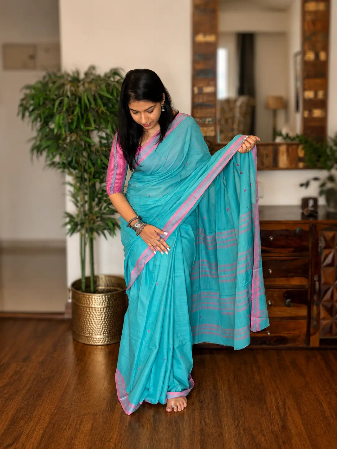 Handwoven Dhaniakhali – Saumya