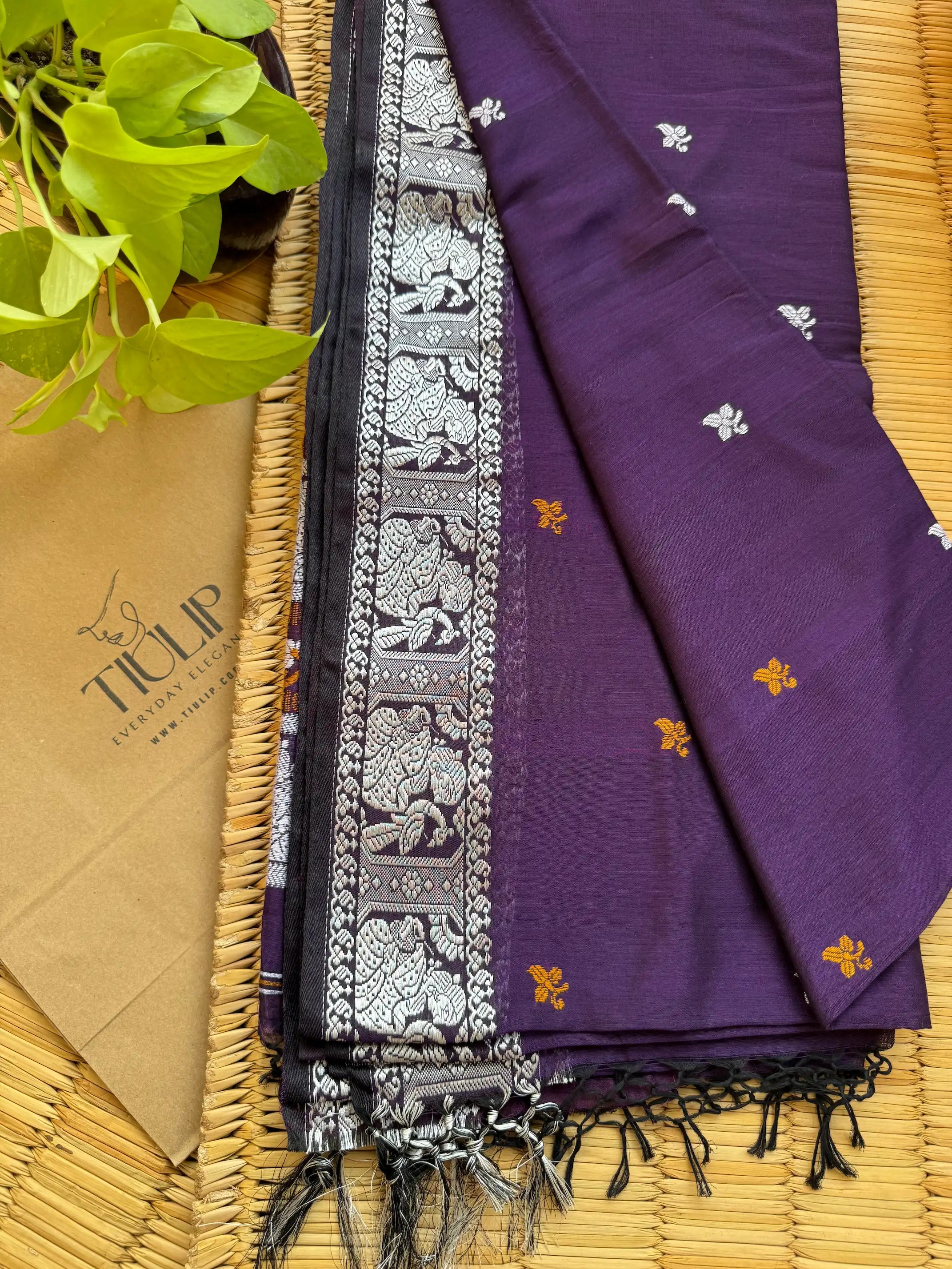 Handwoven Cotton Baluchuri – Vasumati