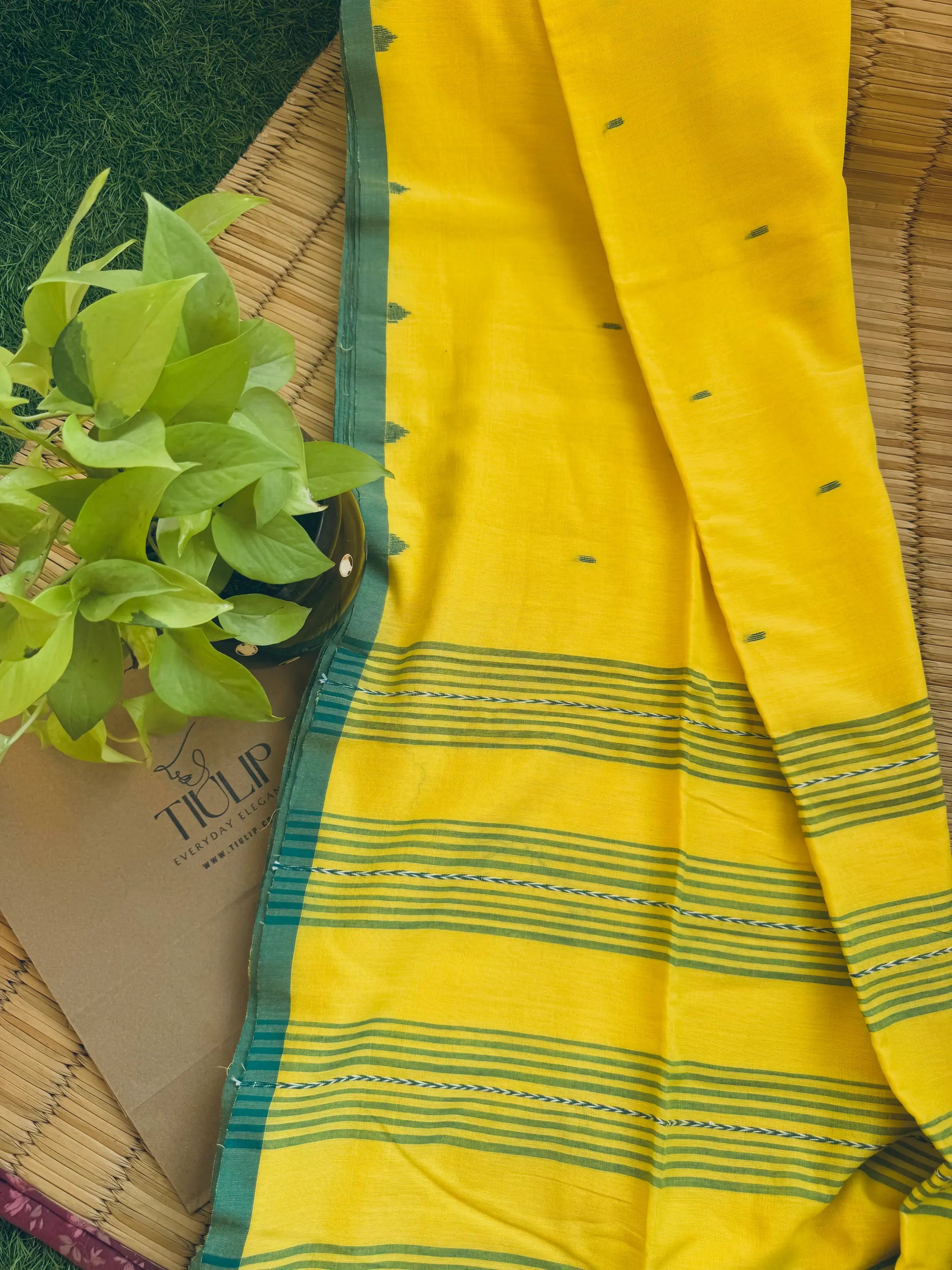 Handwoven Cotton Jamdani Saree – Aarunya