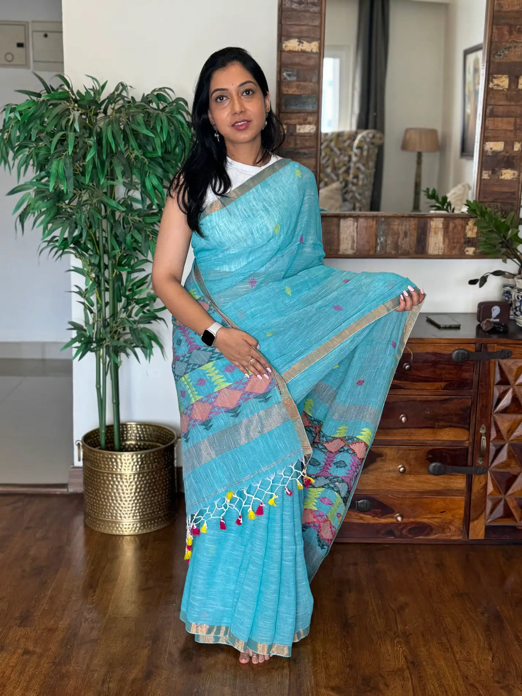 Linen – Neelasha