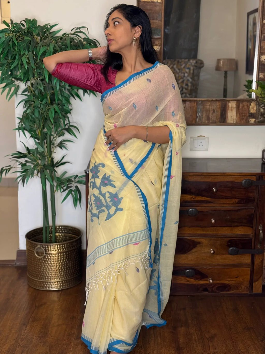 Handwoven Cotton Jamdani Saree – Neel Tara