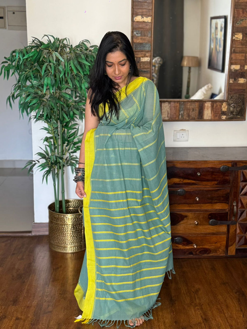 Handwoven Begampuri – Haripriya